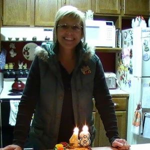 Meet your Posher, Vicky